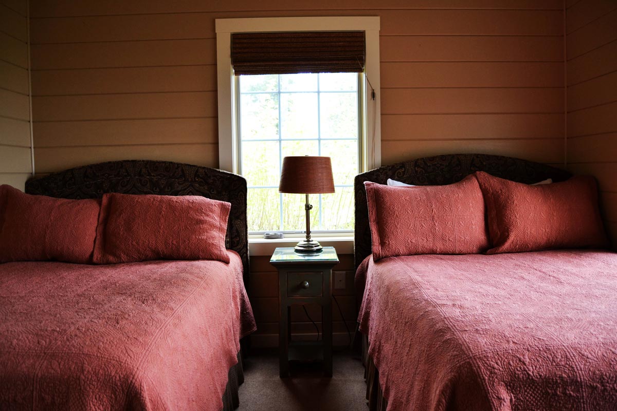 Stay Gordon Lodge In Door County Wi Premier Lakeview Two Bedroom